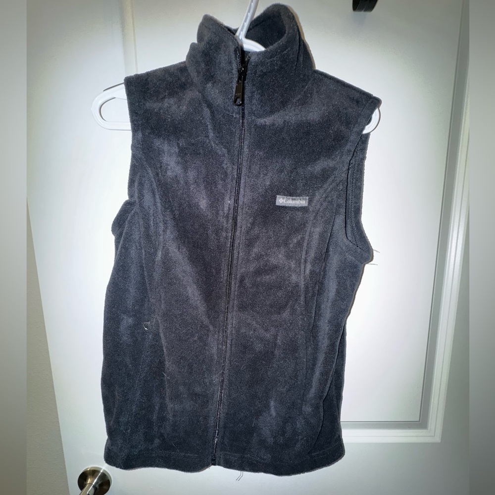 Columbia Black Fleece Vest